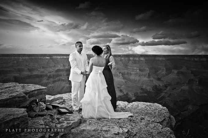 A Wedding at the Grand Canyon on Shoshone Point