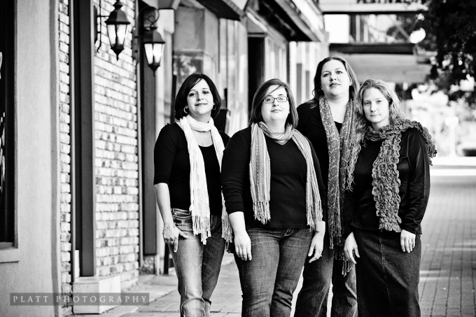 Four women friends portrait photography (2)